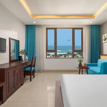 Platinum Beach Hotel & Apartment Danang Exterior photo